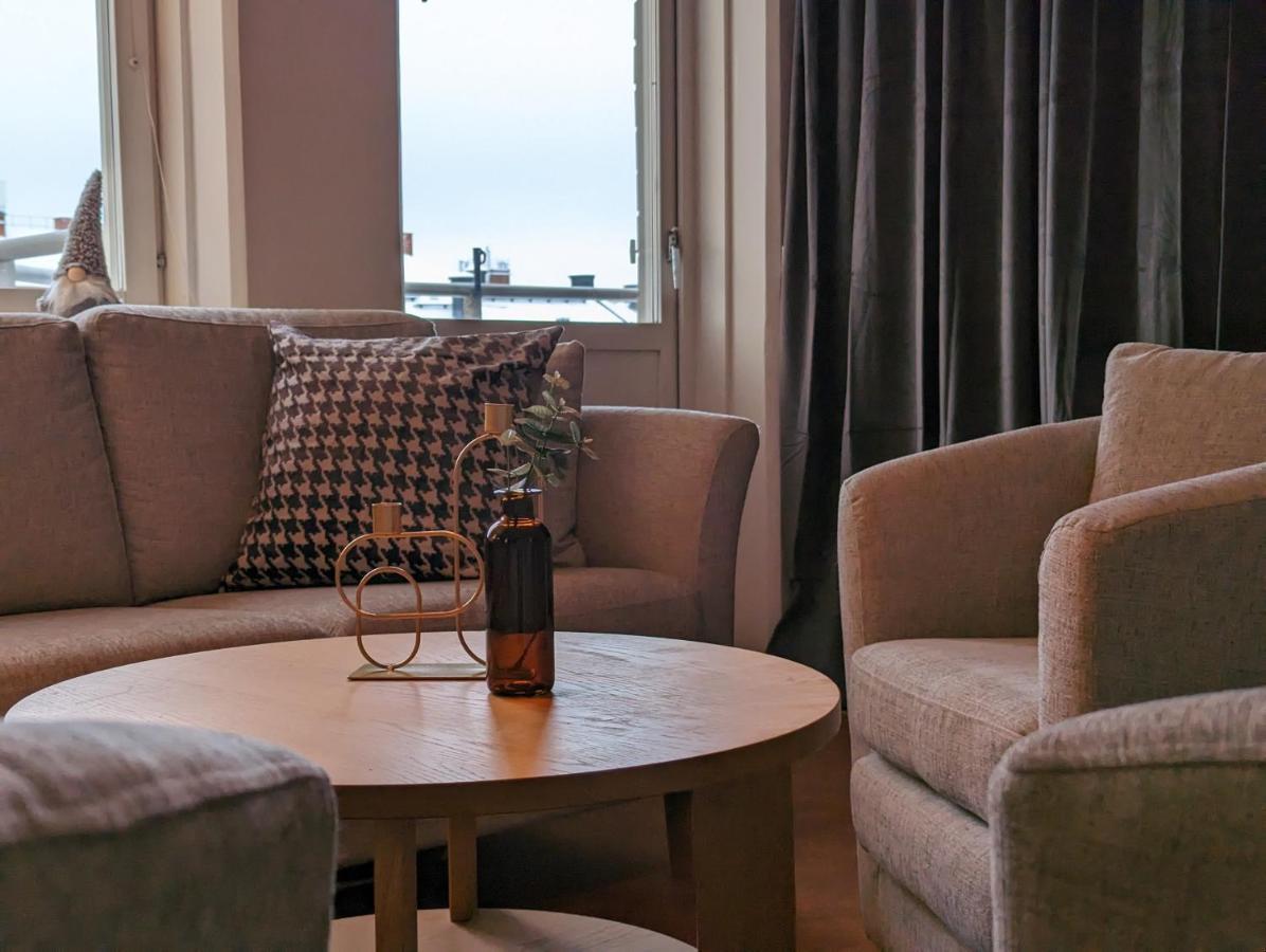 Hotell Bro Kristinehamn Exteriér fotografie